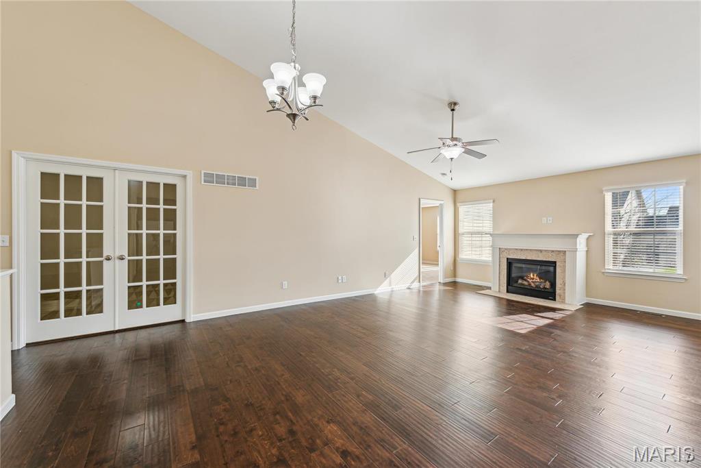 922 Daffodil Ridge Drive Property Photo 6