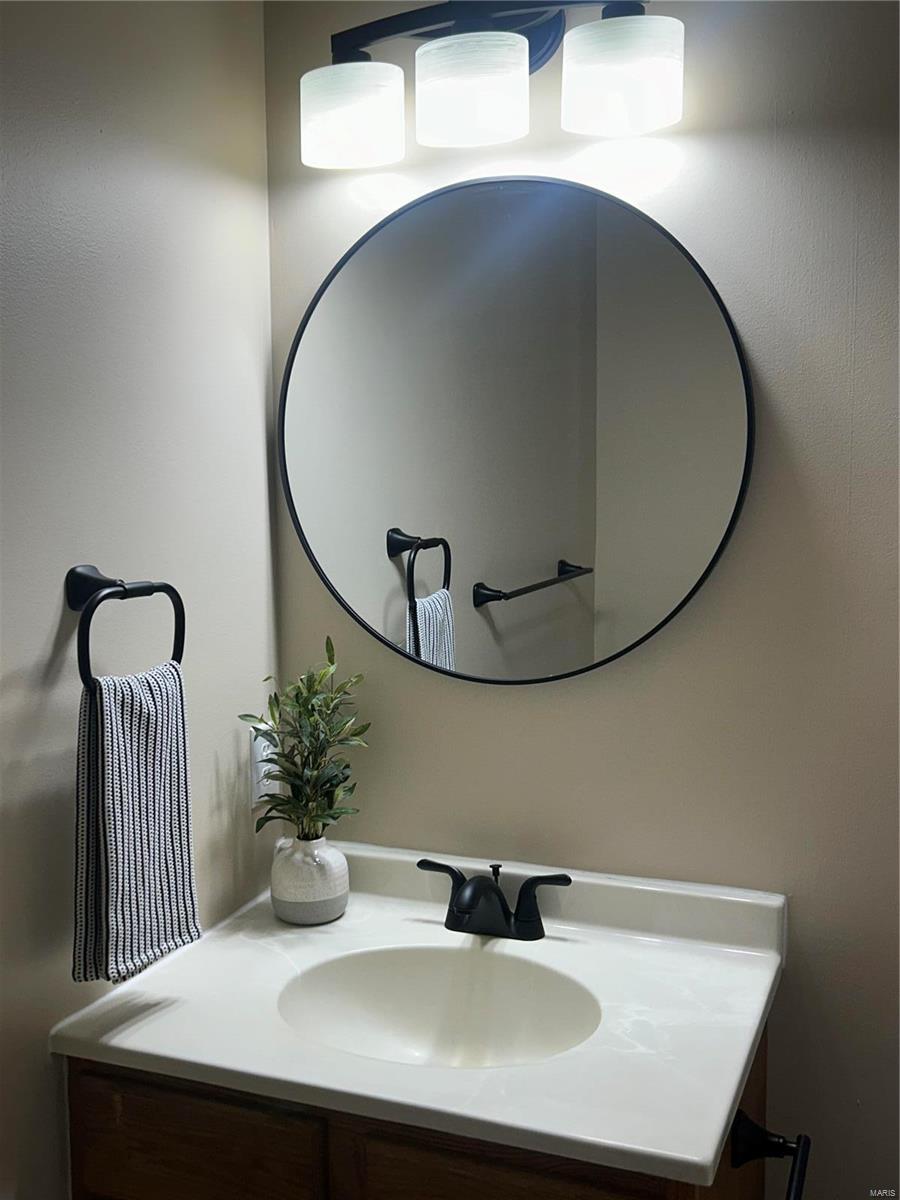 3709 Somers Street Property Photo 9