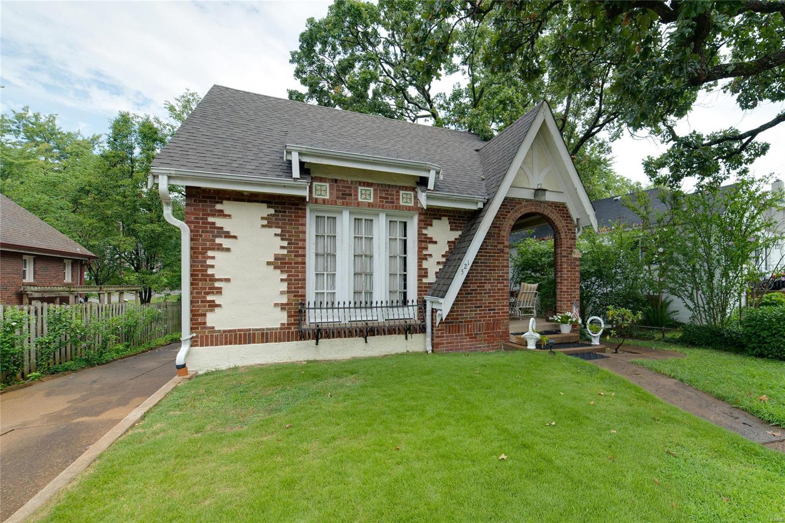521 Goethe Avenue Property Photo 1