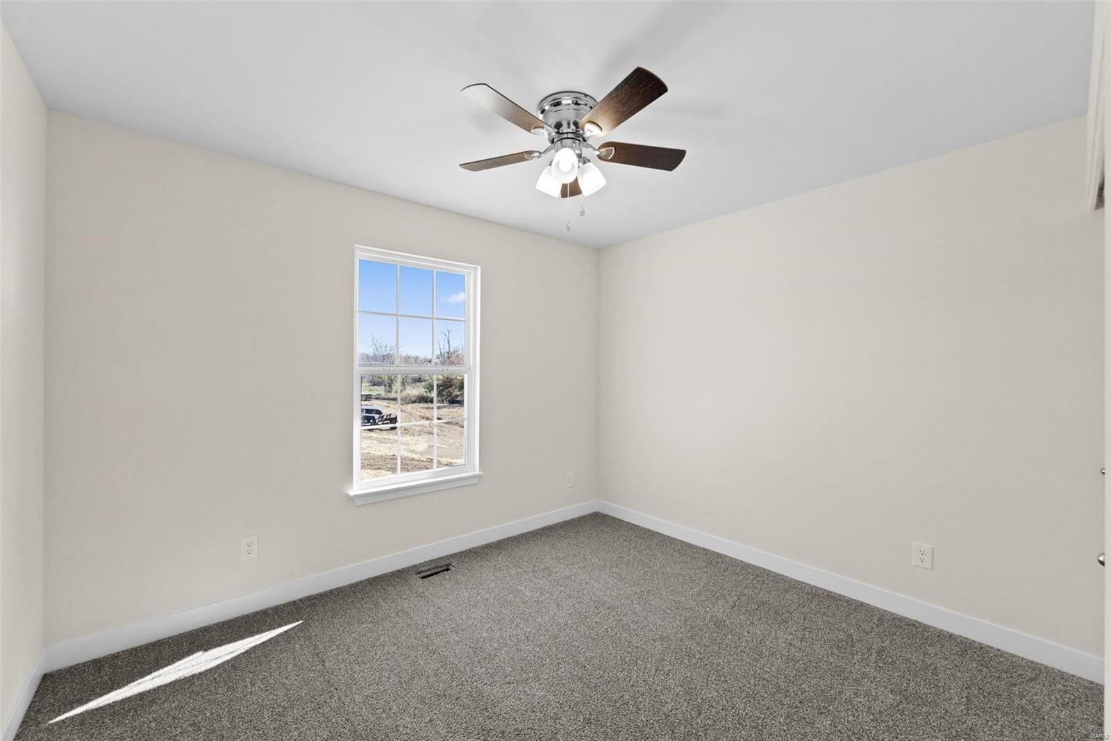 122 Grindstone Court Property Photo 21