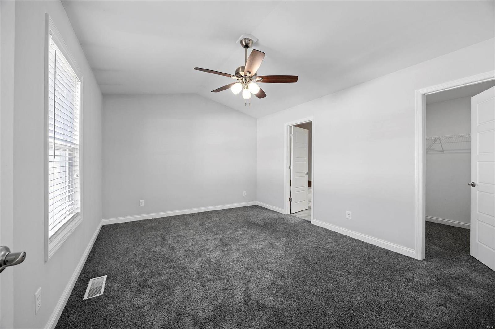 405 Split Rail Dr. Property Photo 18