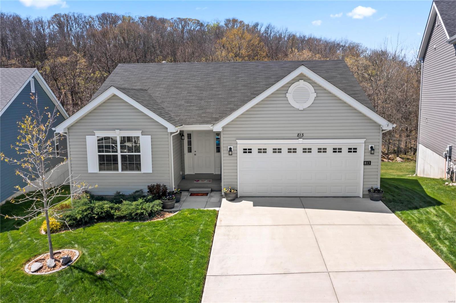 813 Boulder Crest Court Property Photo