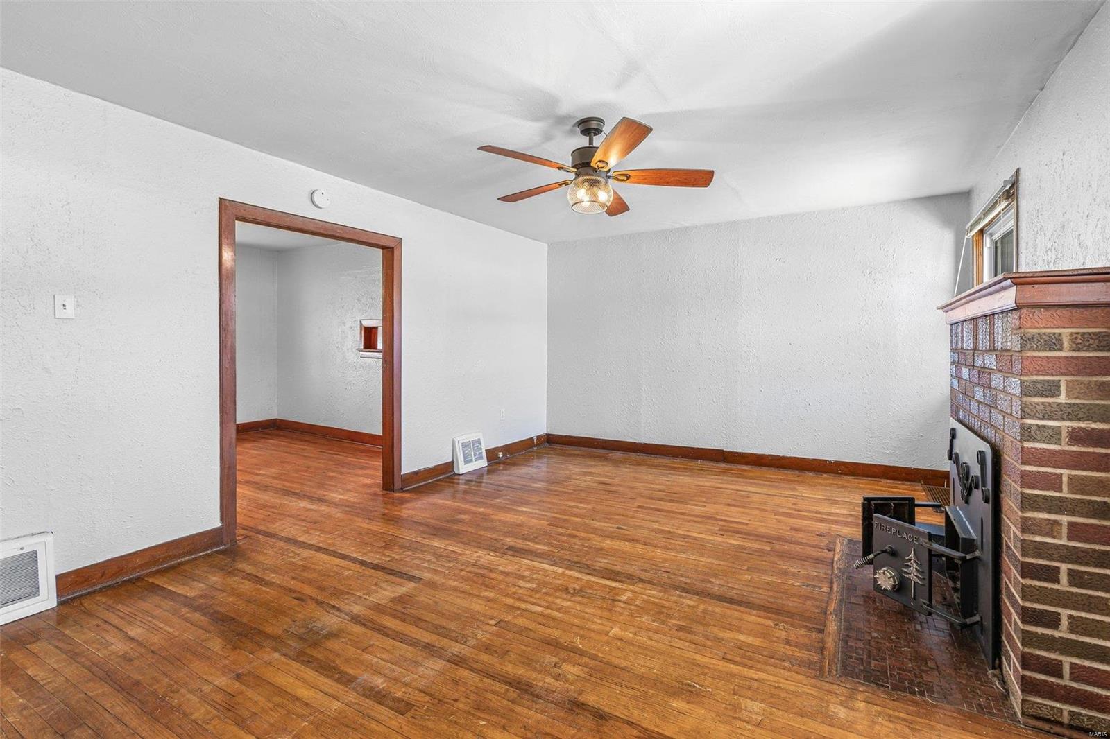 440 N Division Property Photo 21