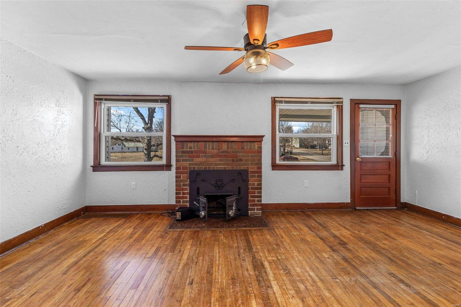 440 N Division Property Photo 25