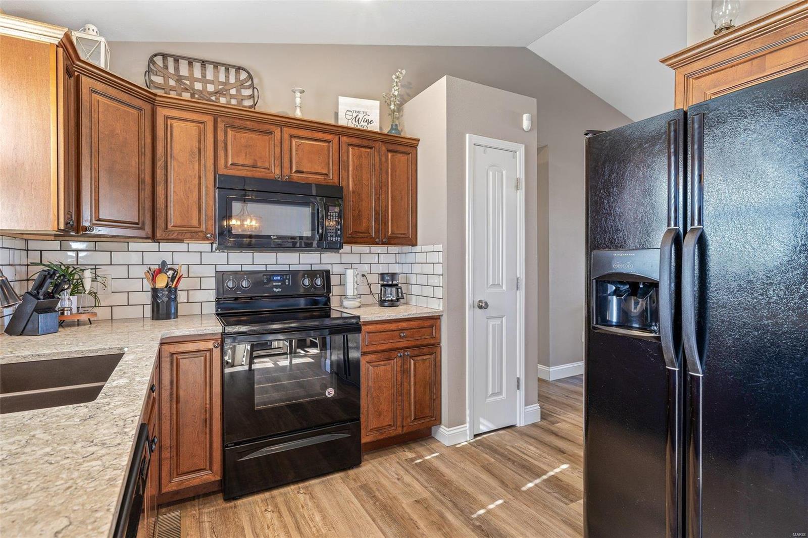 306 Boulder Ridge Drive Property Photo 12