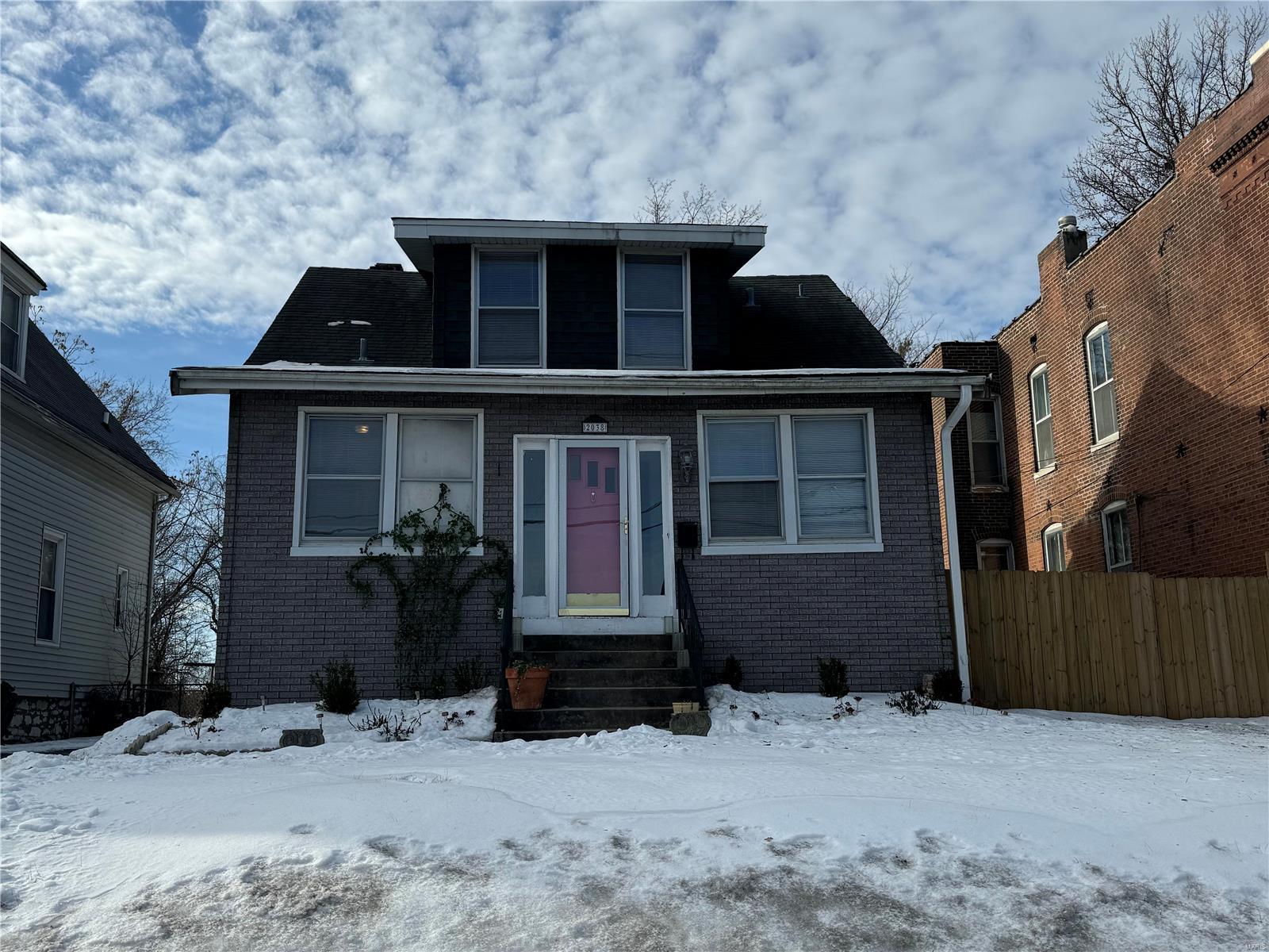 2038 Mclaran Avenue Property Photo 1