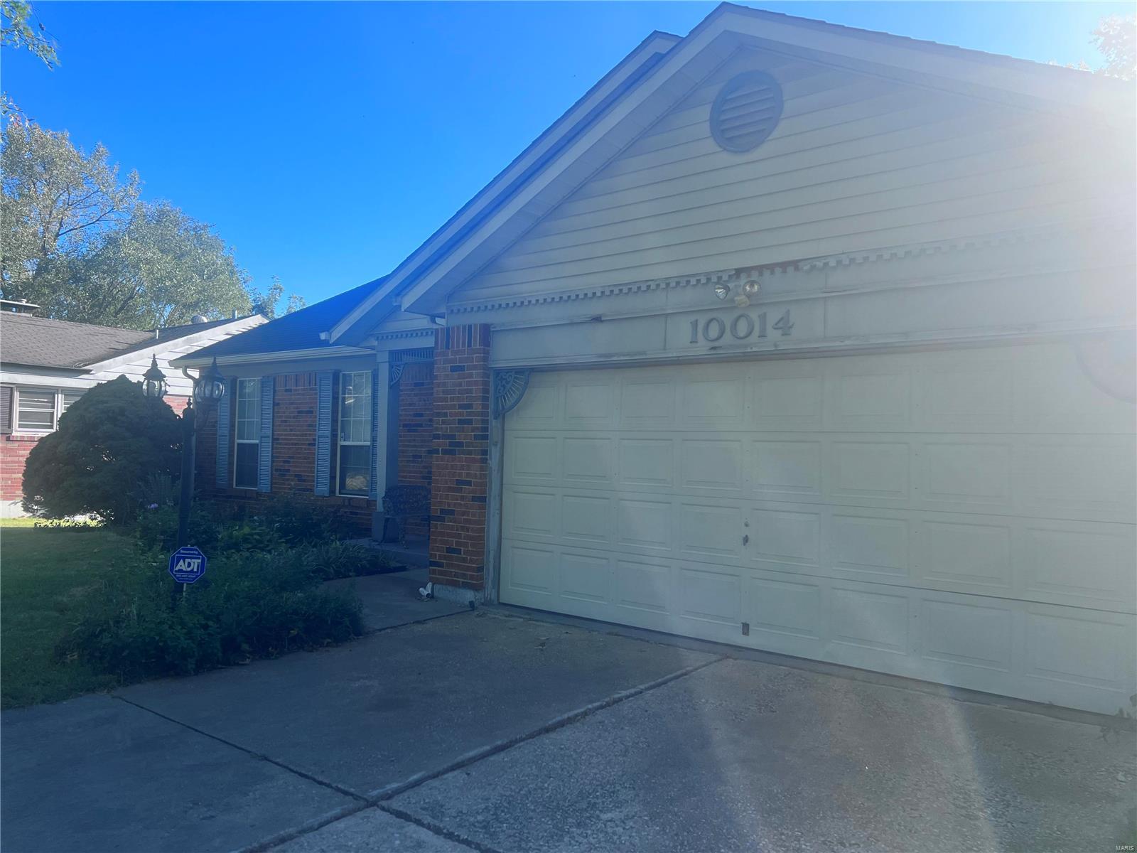10014 Denness Drive Property Photo 1
