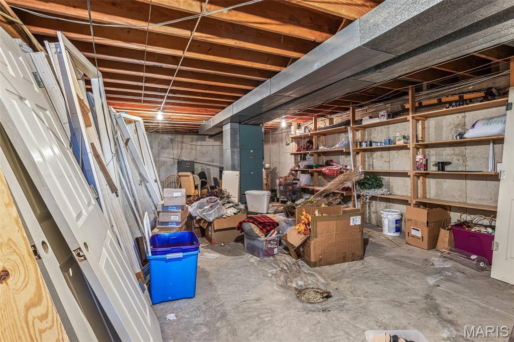 1421 E Main Property Photo 38