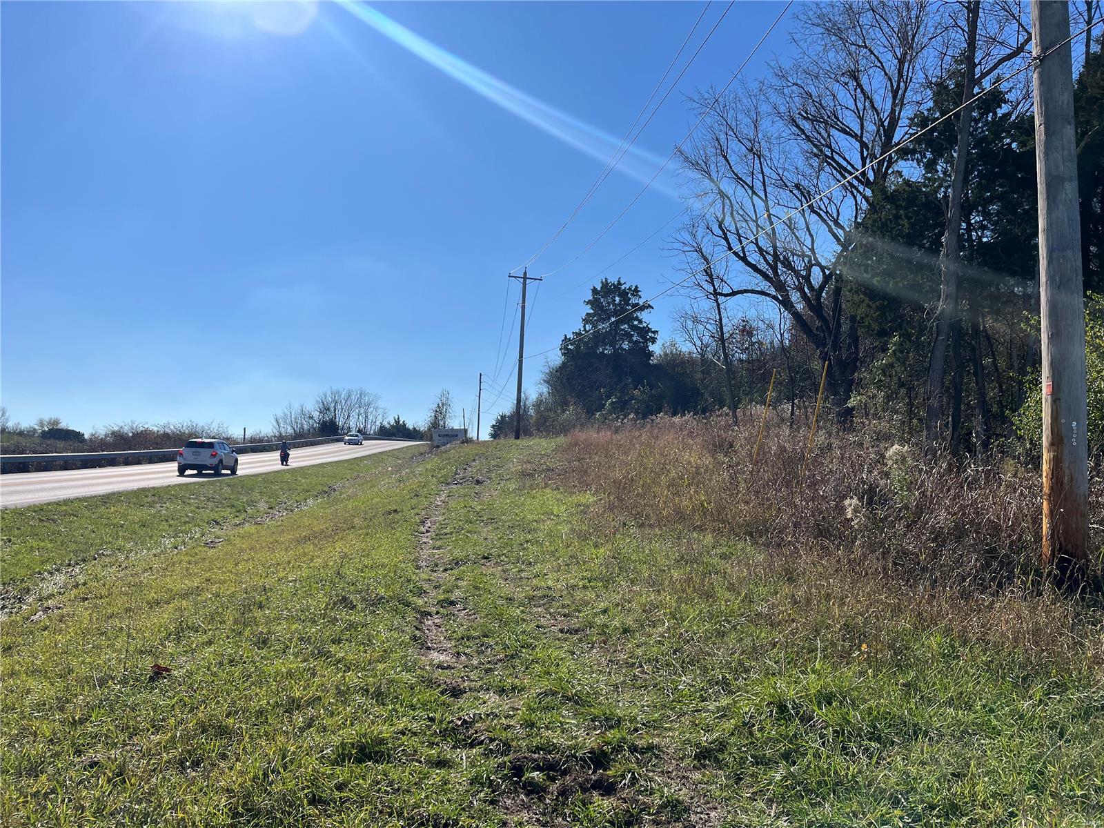 7075 Metropolitan Boulevard Property Photo 4