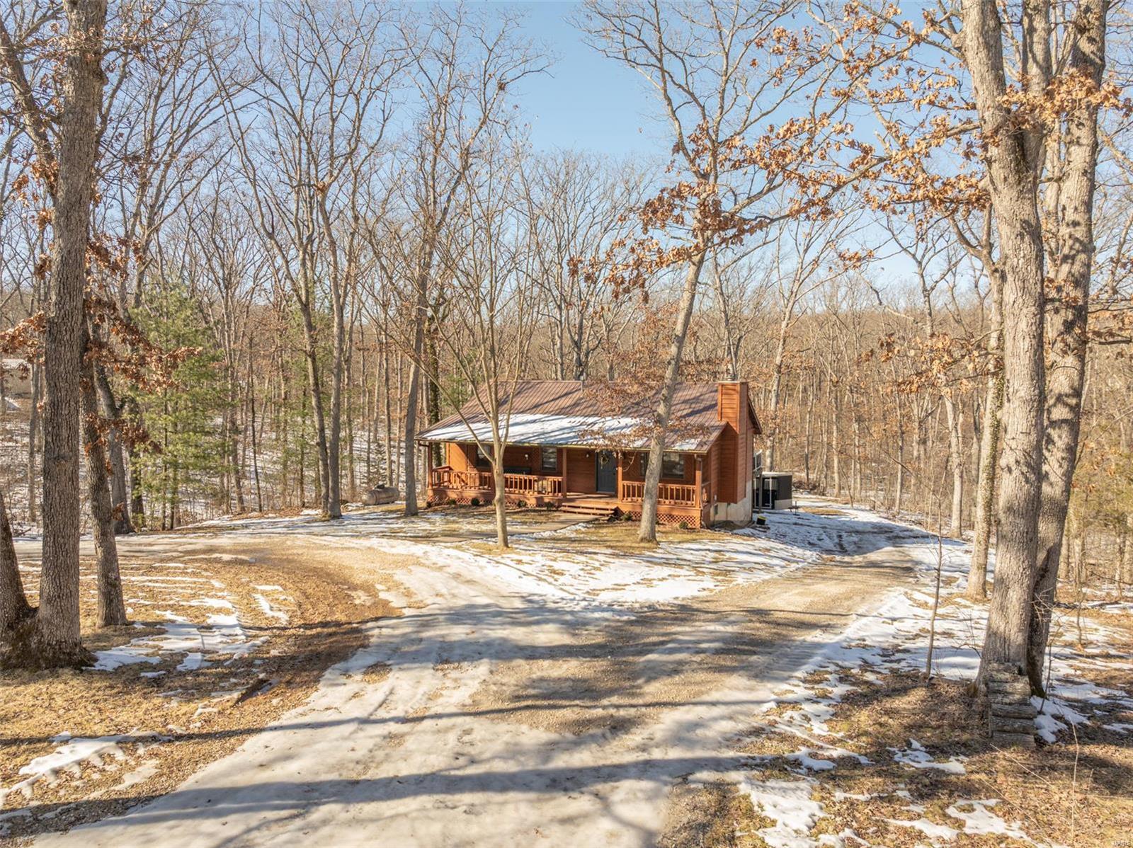 81 Deer Crossing Property Photo 4