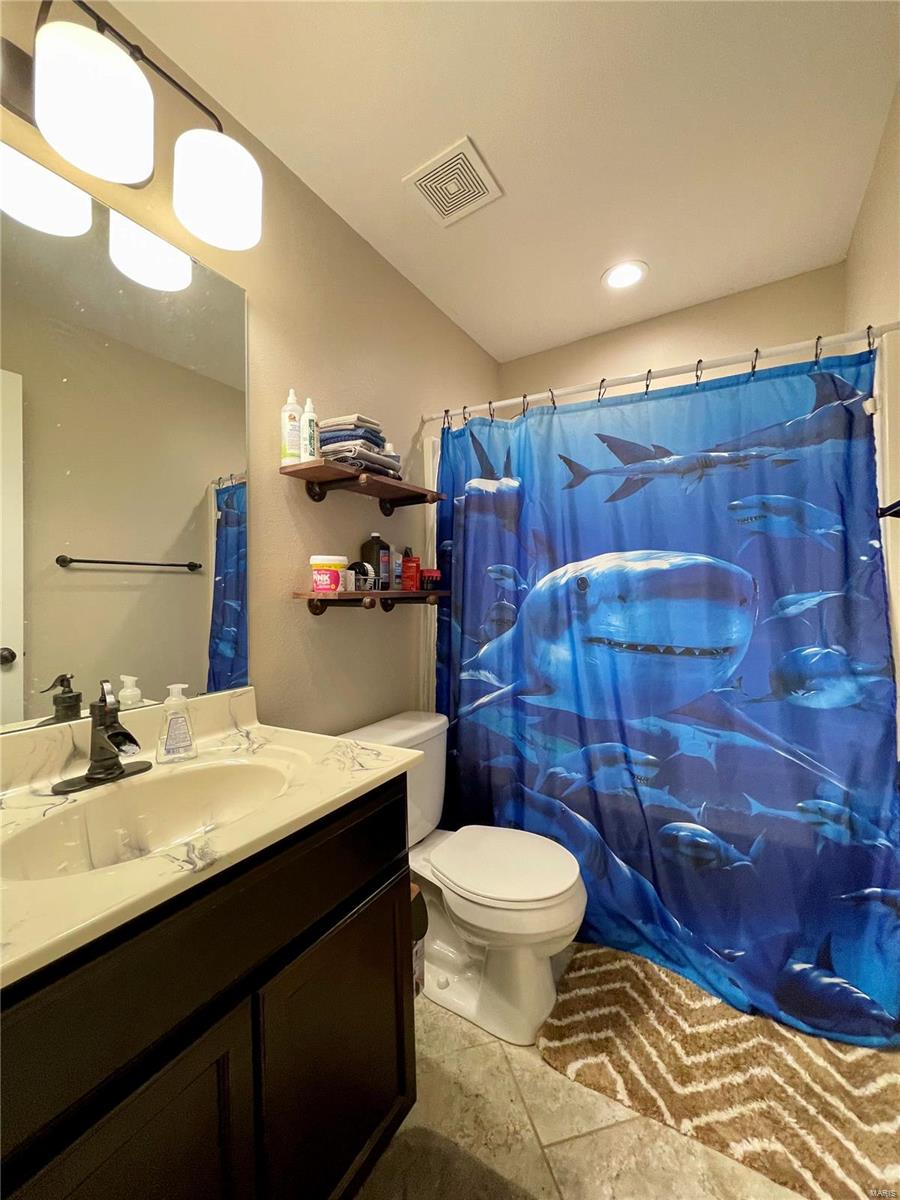 8414 Golden Spring Court Property Photo 23