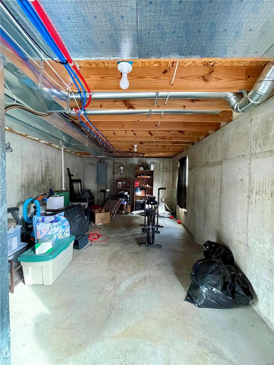 8414 Golden Spring Court Property Photo 28