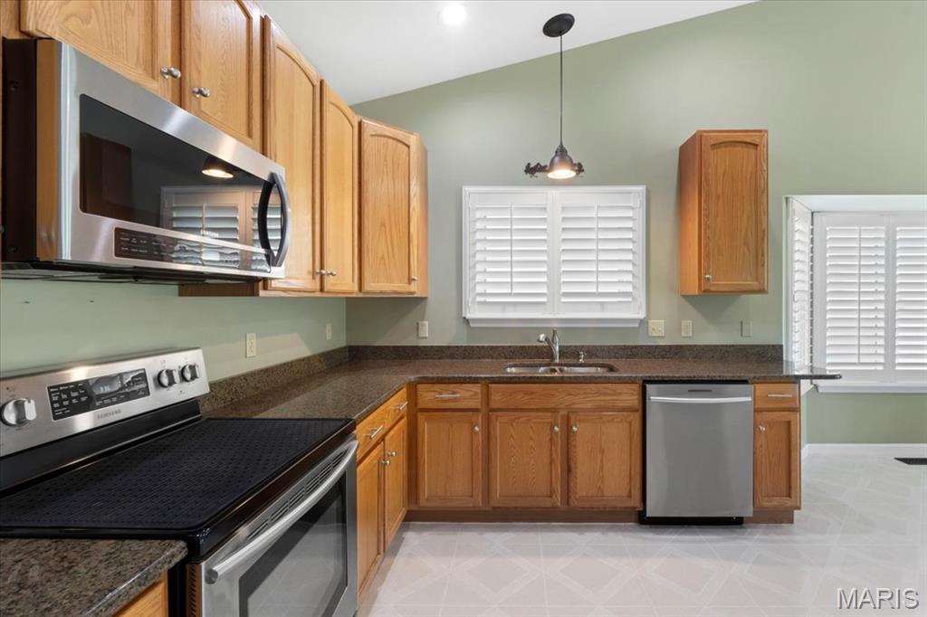 6008 Saddleridge Farm Court Property Photo 6