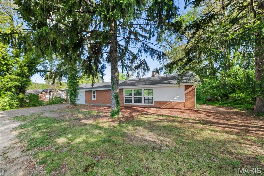 1919 Parker Road Property Photo 3