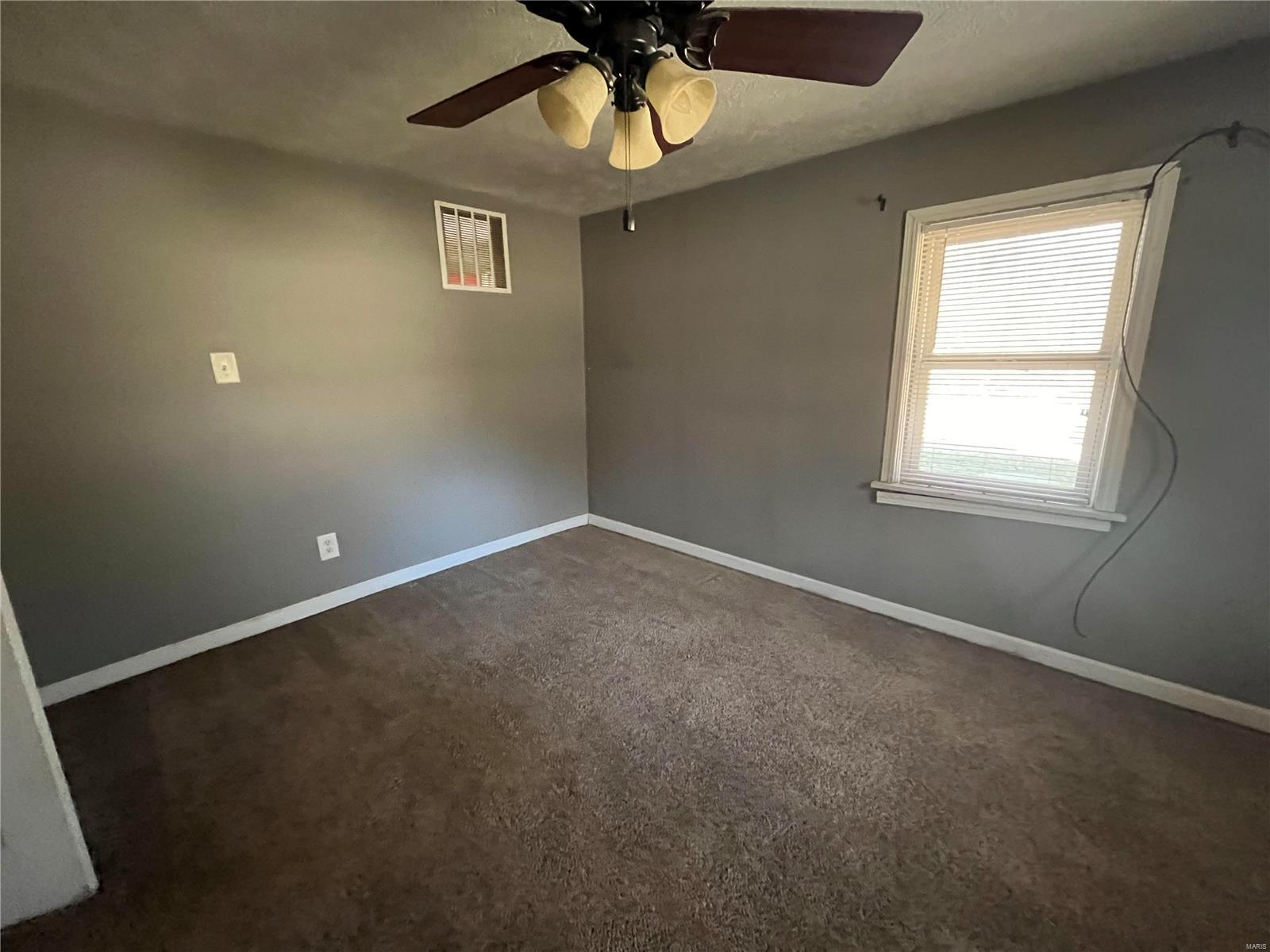 306 S Martha Property Photo 4