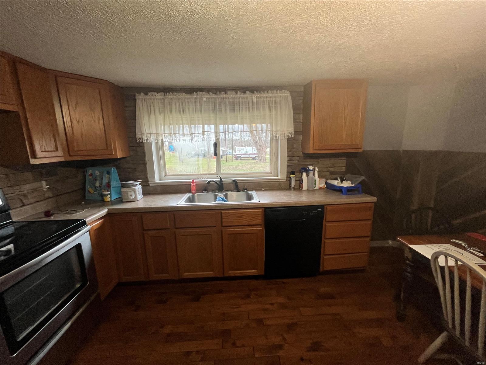 306 S Martha Property Photo 10