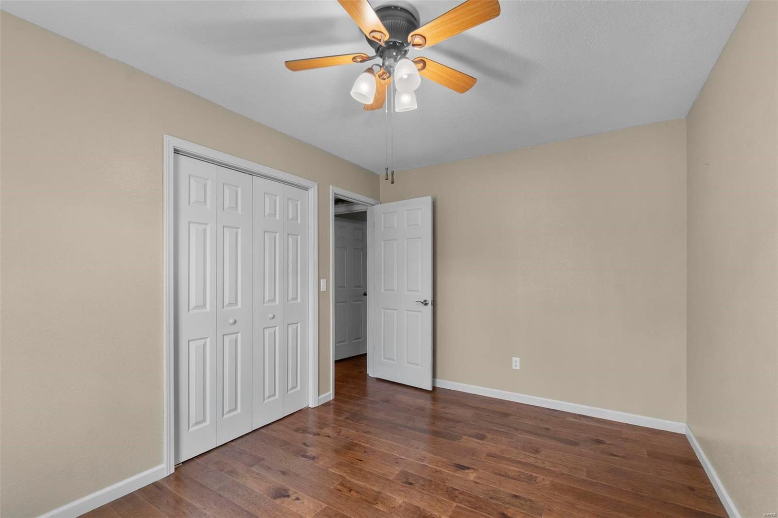 732 Woodridge Lane Property Photo 17