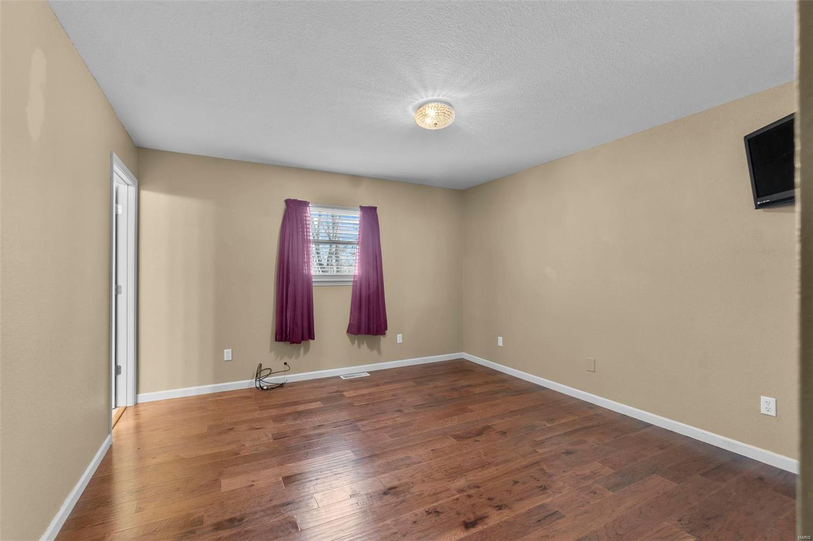 732 Woodridge Lane Property Photo 19