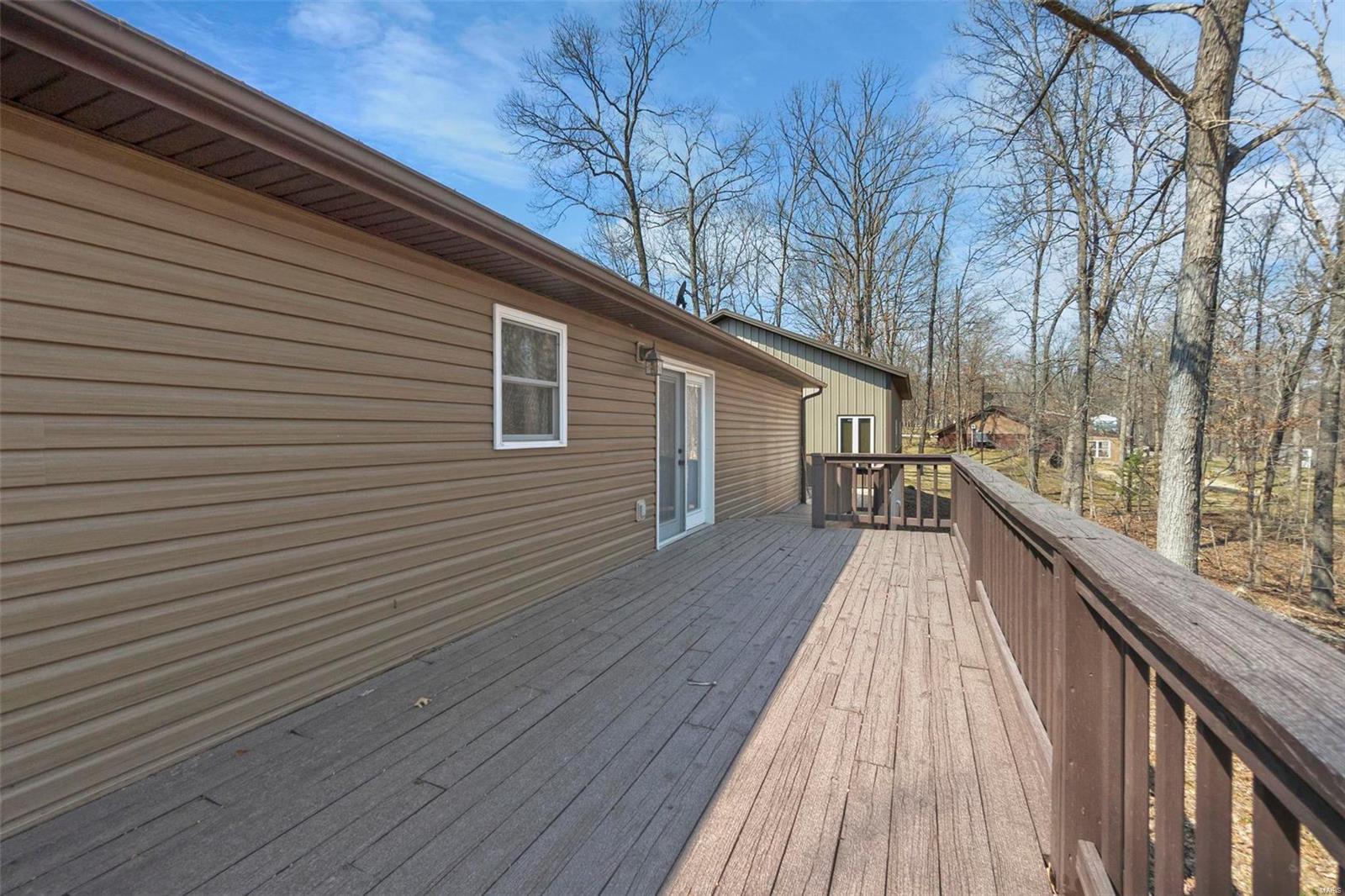 732 Woodridge Lane Property Photo 32