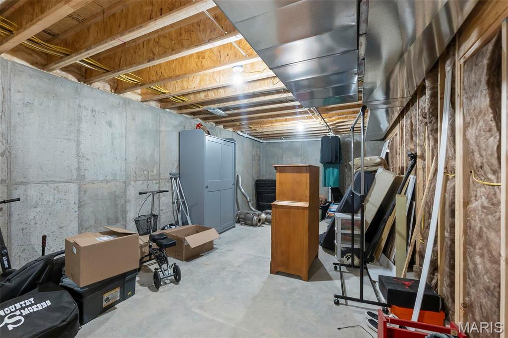 1665 Redbud Court Property Photo 27