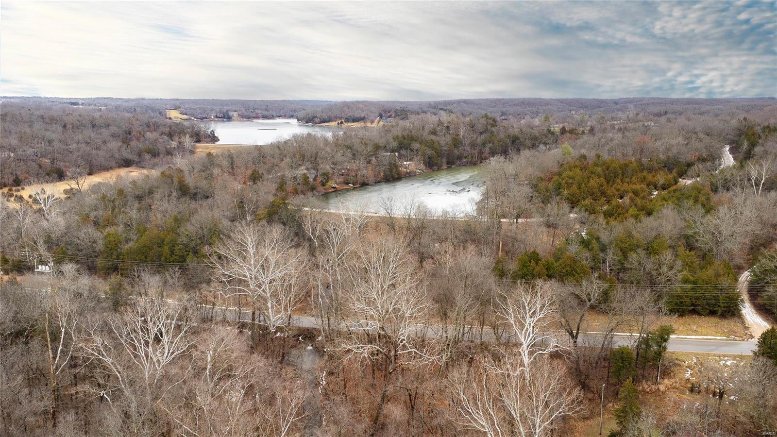 2108 Meadow Oaks Drive Property Photo 6