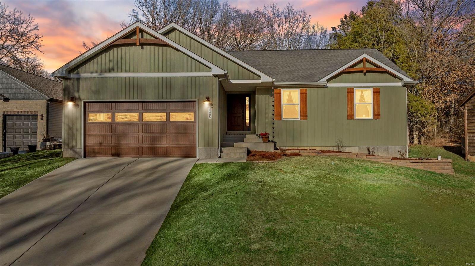 31905 Red Cedar Court Property Photo