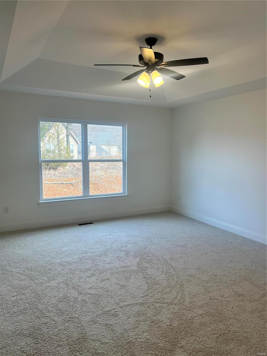 1066 Bloomfield Drive Property Photo 7