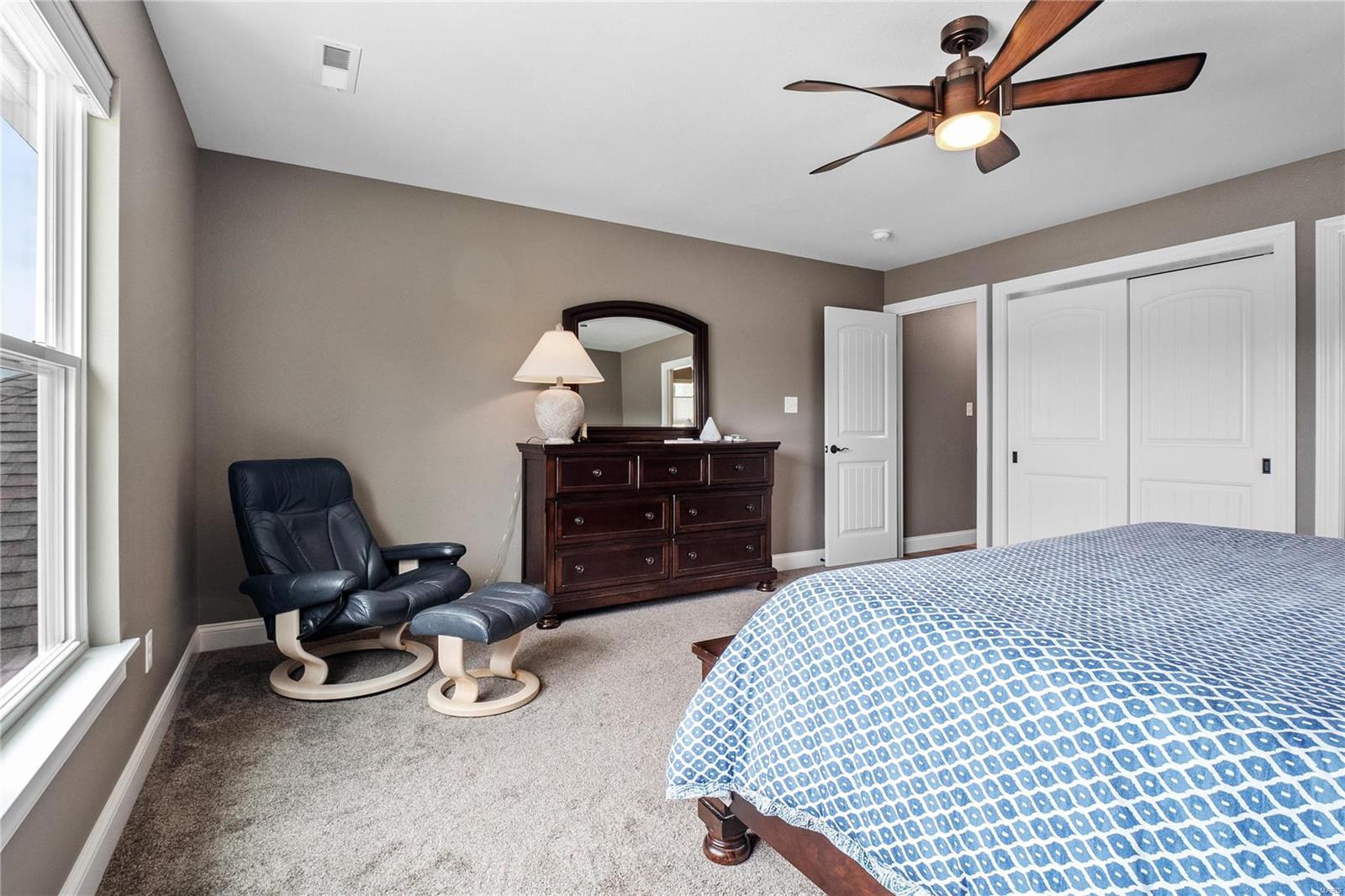 6020 N Lakeshore Drive Property Photo 28