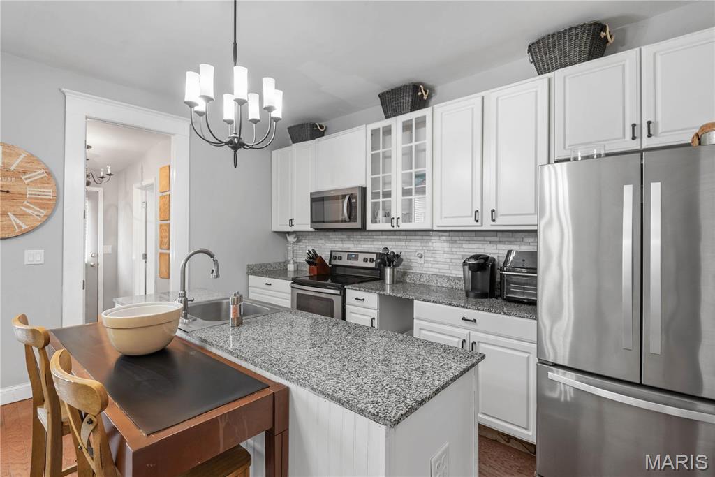 2246 Cleveland Boulevard Property Photo 14