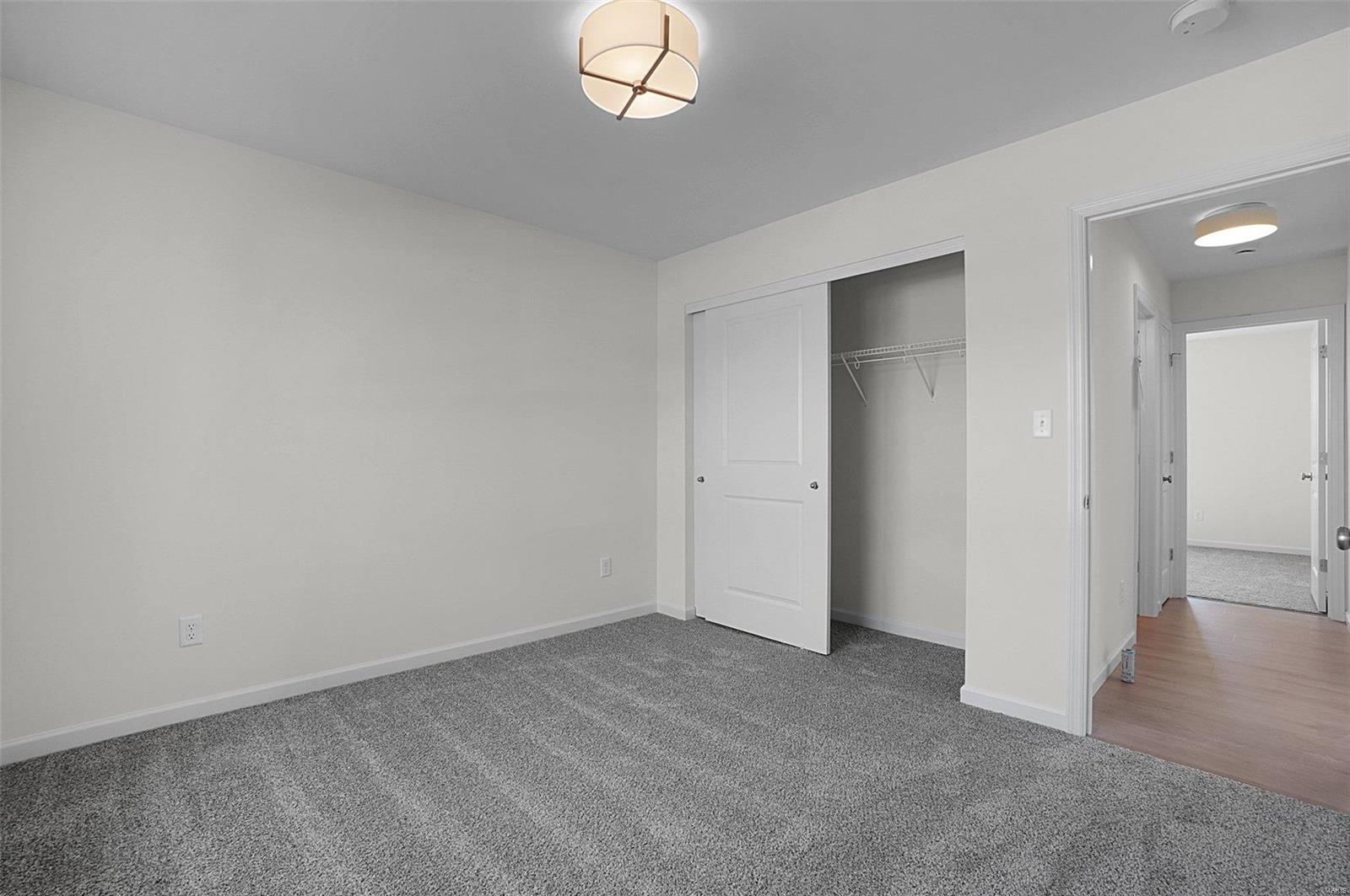 894 Woodbridge Way Property Photo 15