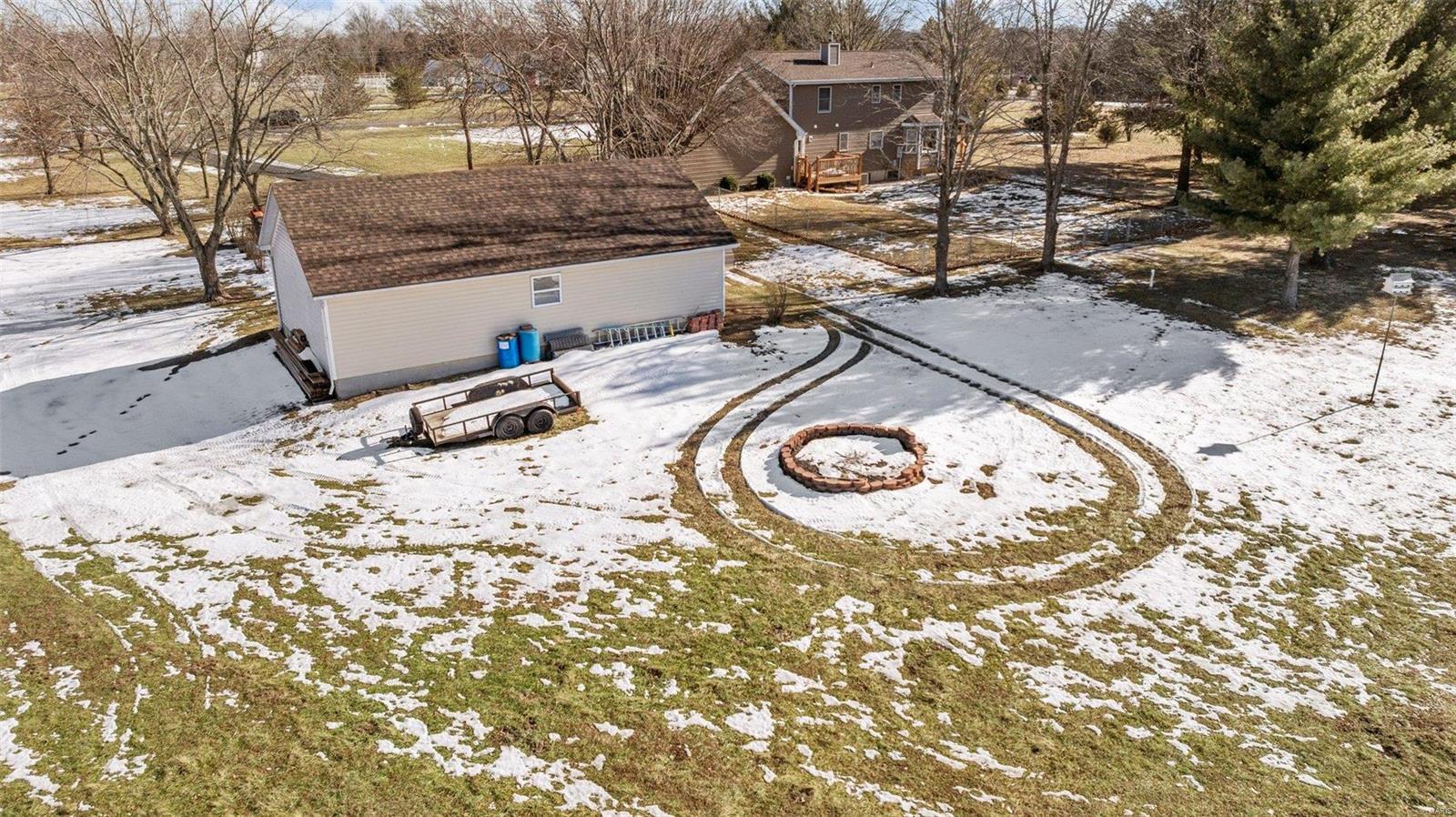 27603 Pinecrest Drive Property Photo 22