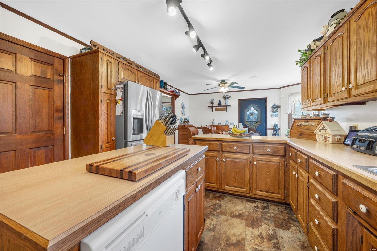 27603 Pinecrest Drive Property Photo 34