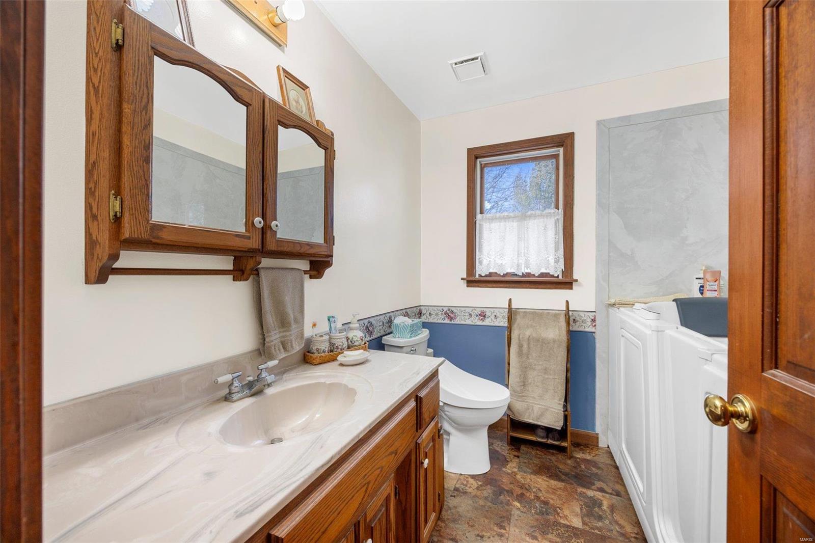 27603 Pinecrest Drive Property Photo 48