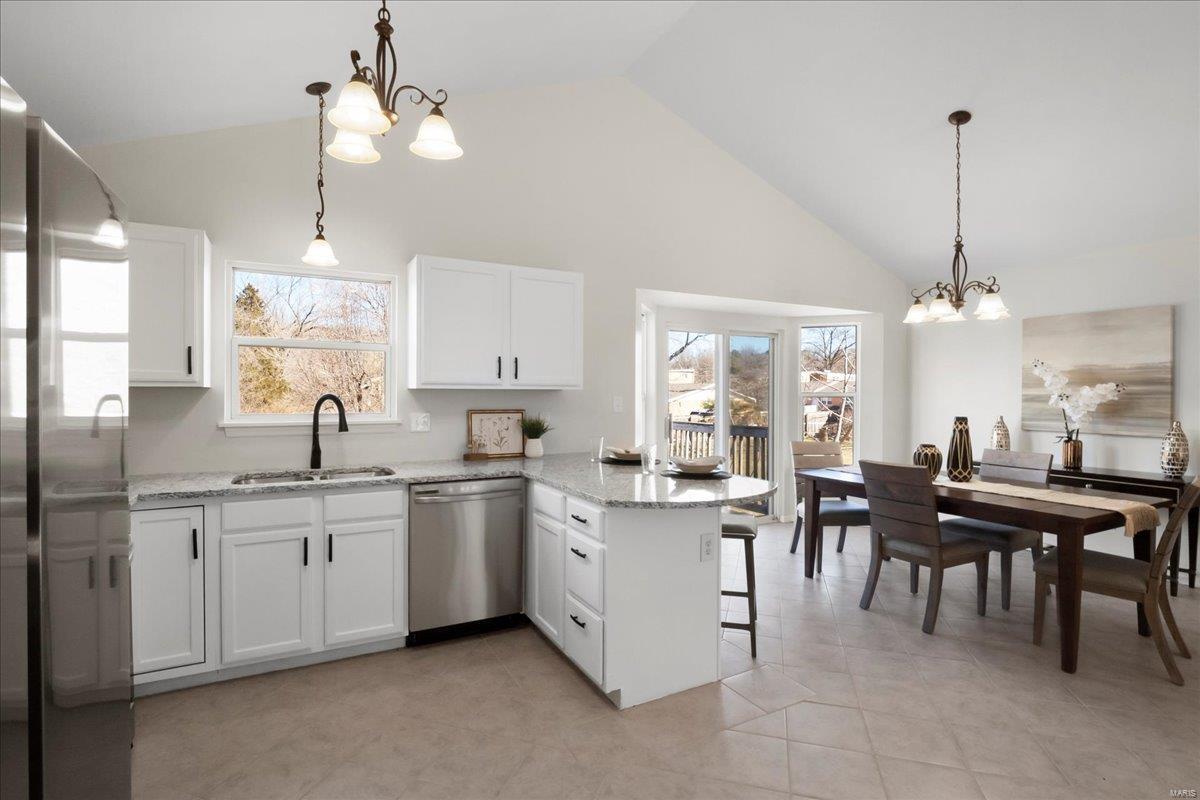 6513 Michaels Court Property Photo 17