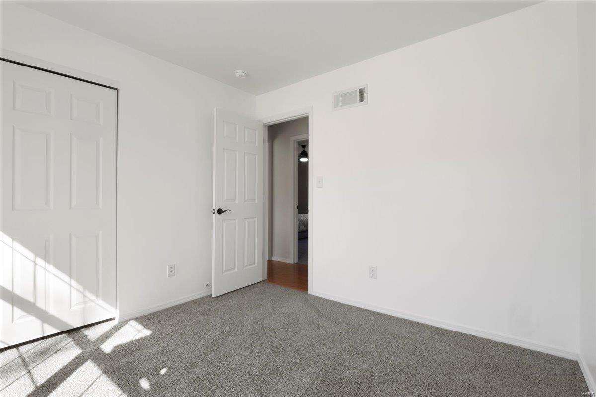 6513 Michaels Court Property Photo 28