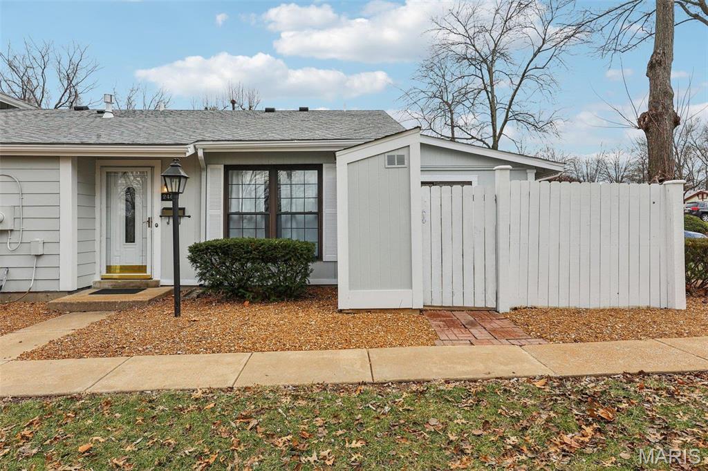 2467 Forest Shadows Drive Property Photo 6