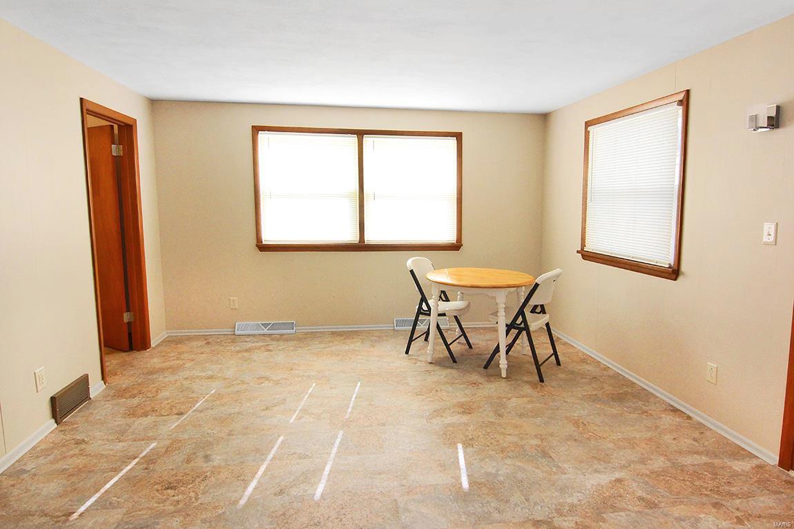 2217 Brookwood Drive Property Photo 11