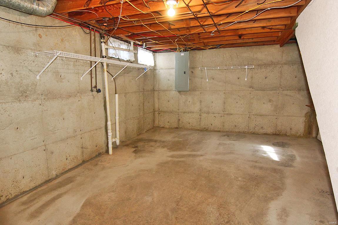 2217 Brookwood Drive Property Photo 26