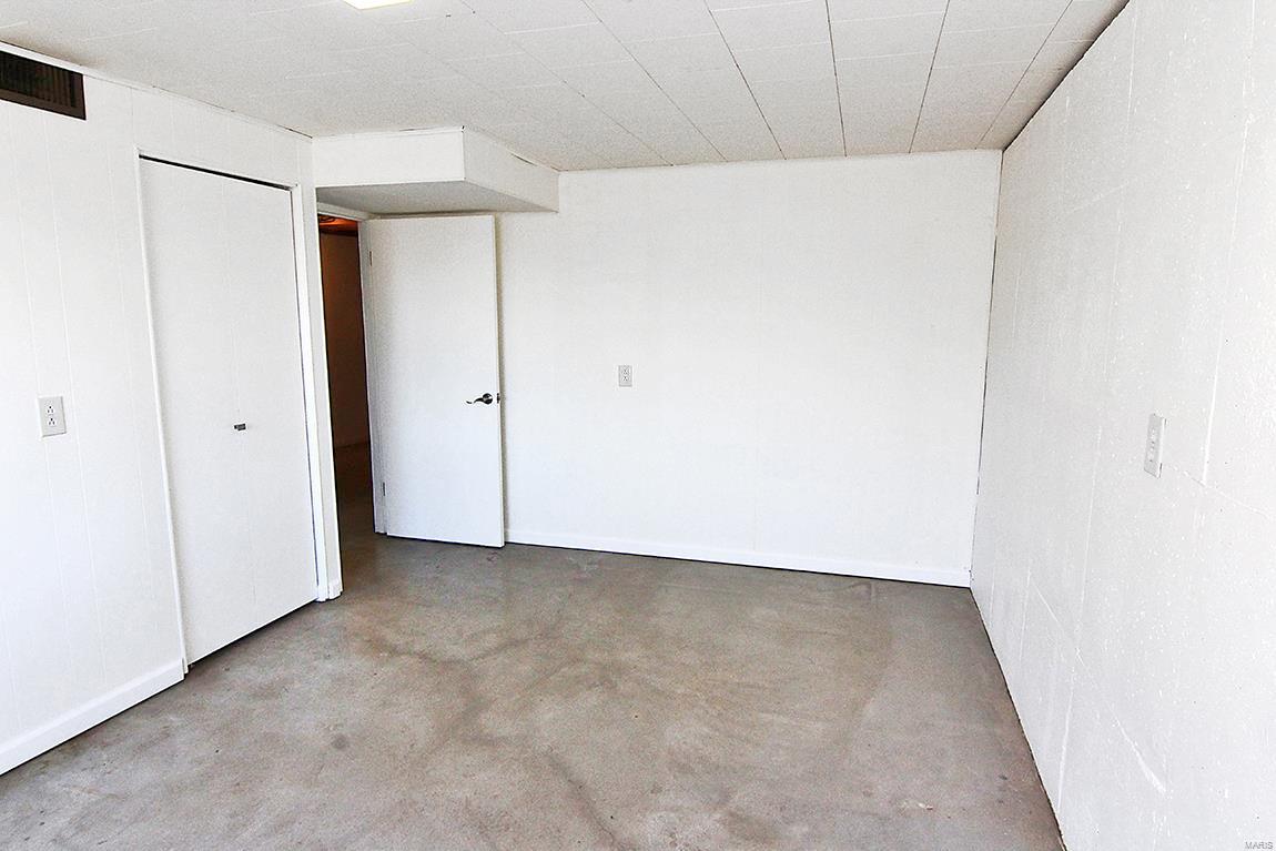 2217 Brookwood Drive Property Photo 34