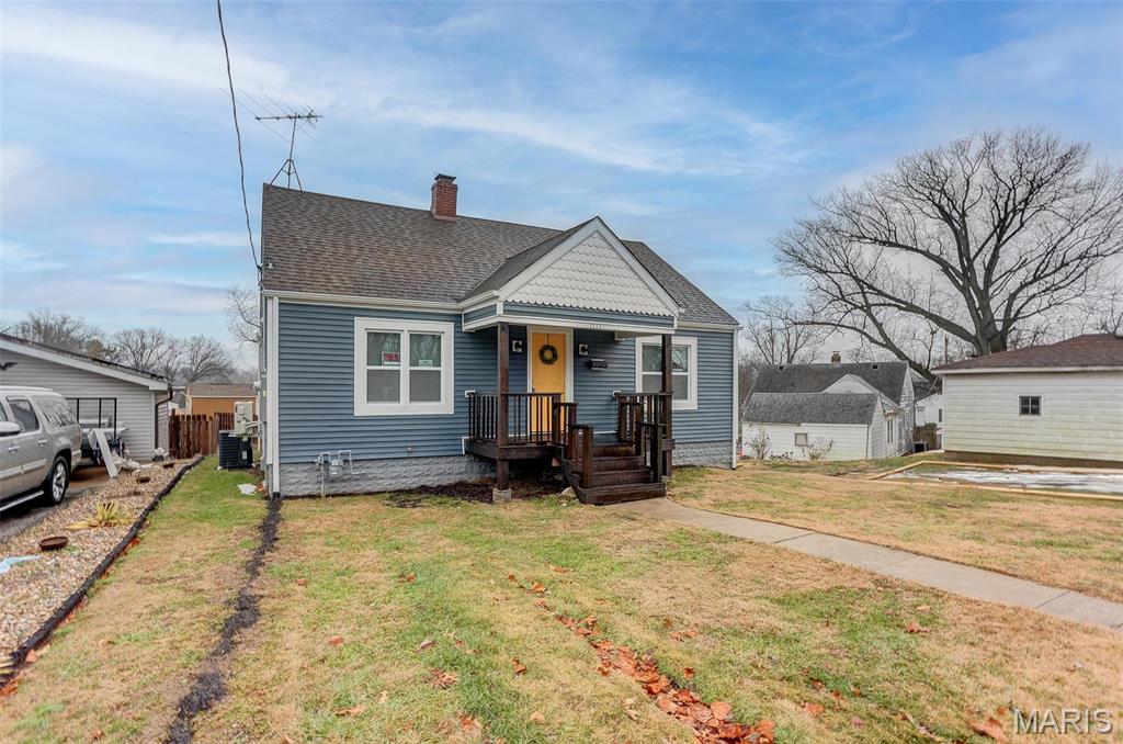 1111 Vernie Avenue Property Photo 3