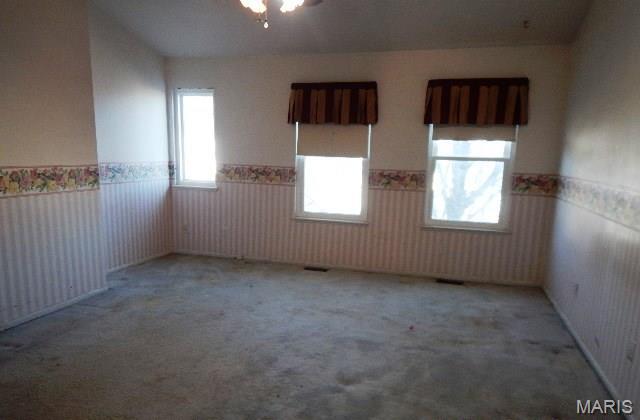 16 Garden Gate Court Property Photo 11