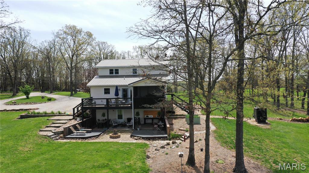 2419 County Road 3180 Property Photo 4