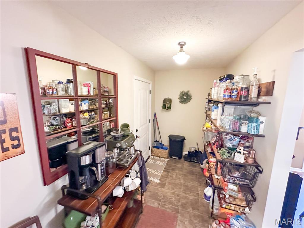 2419 County Road 3180 Property Photo 23