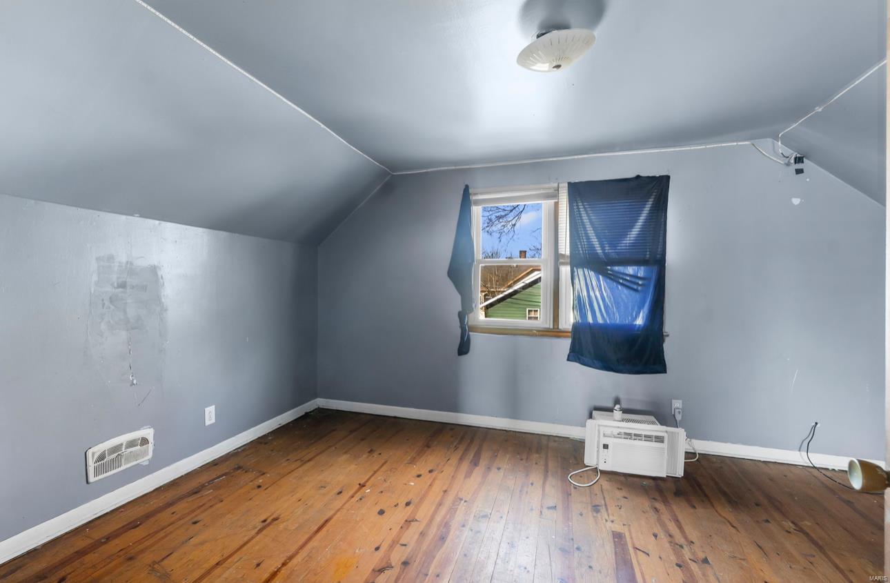 409 North Street Property Photo 16