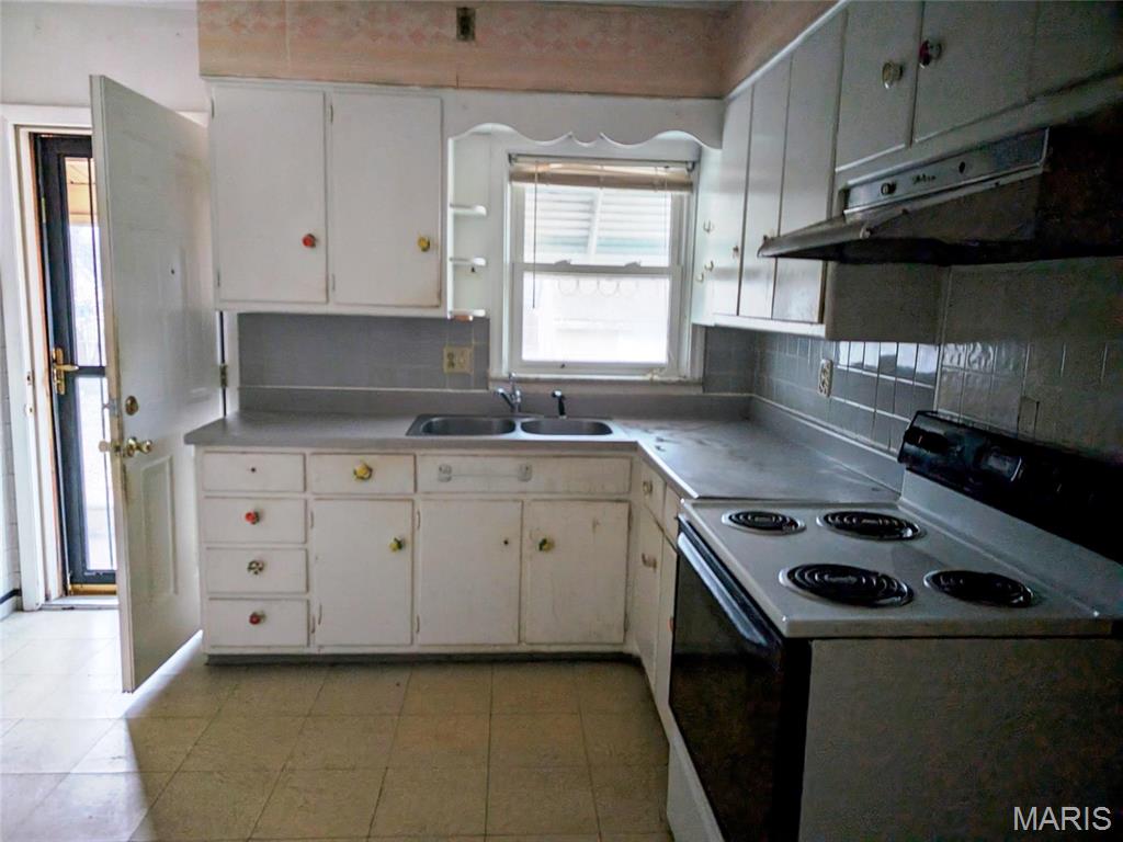 700 Pershing Street Property Photo 6
