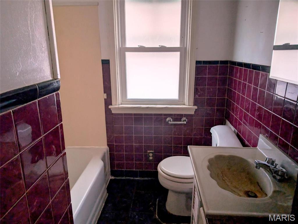 700 Pershing Street Property Photo 12
