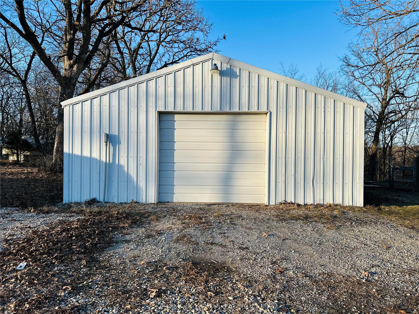 10701 County Road 2040 Property Photo 3