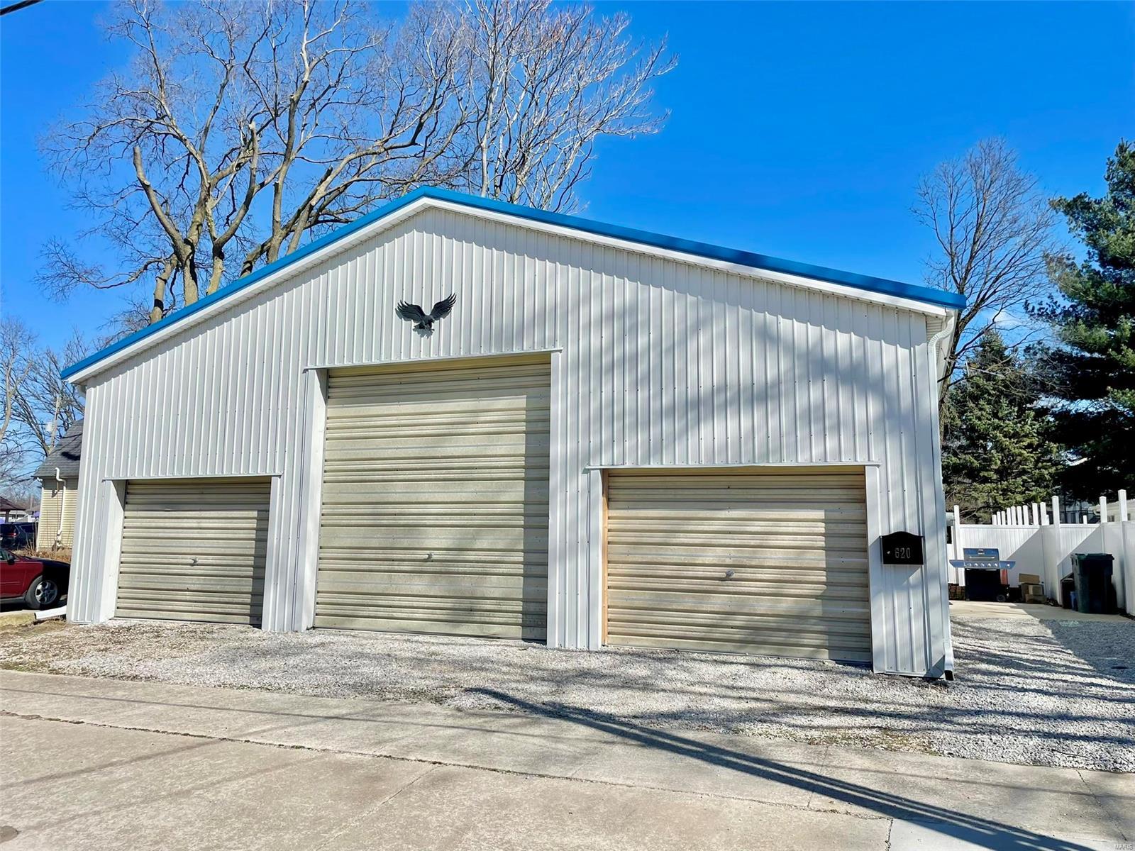 620 N Chestnut Street Property Photo