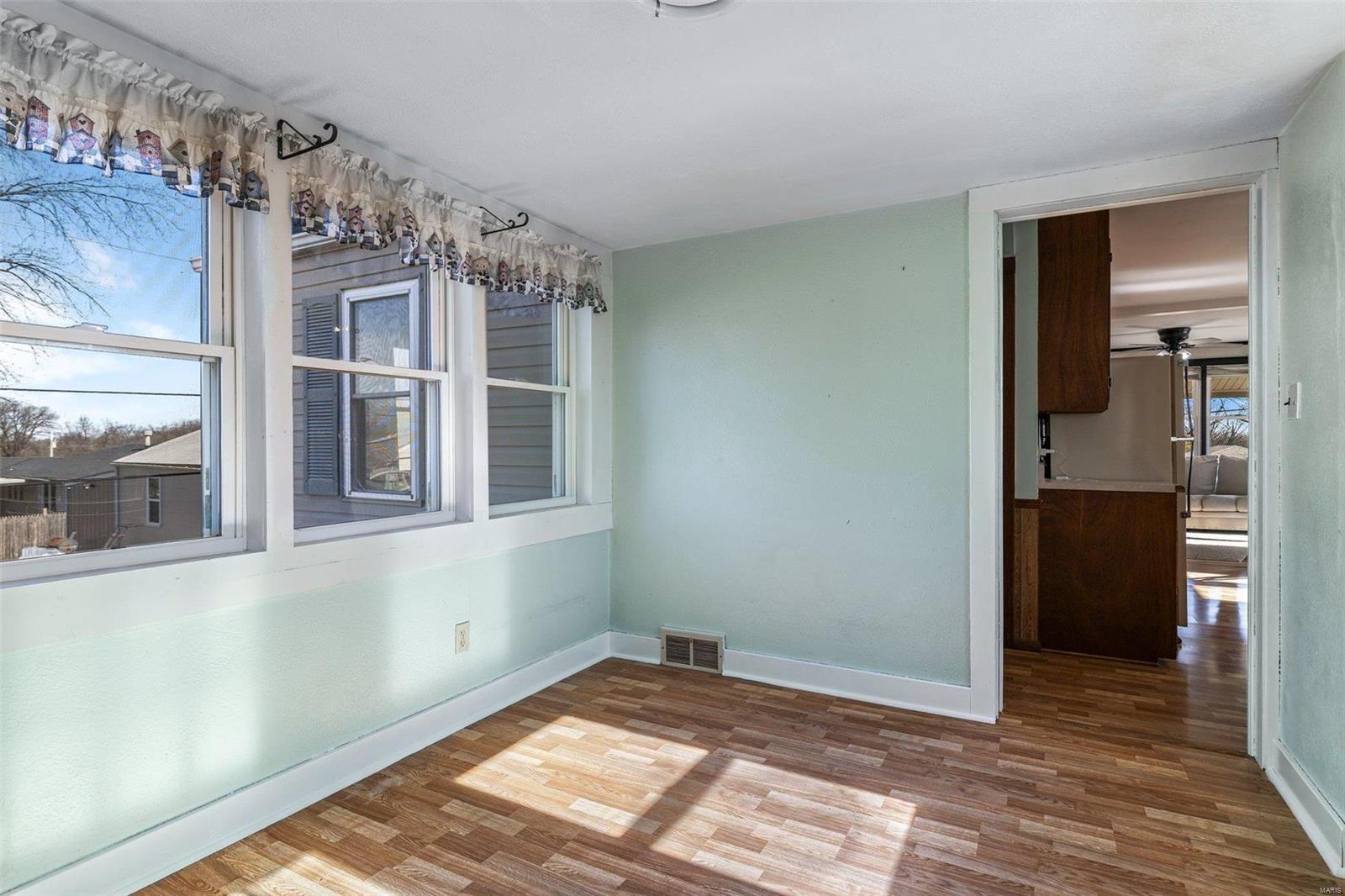 215 Virginia Street Property Photo 12