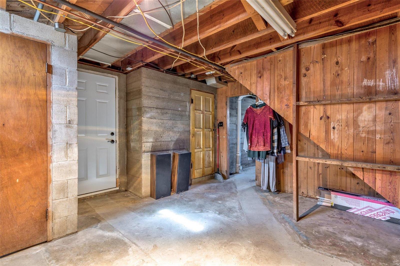215 Virginia Street Property Photo 34